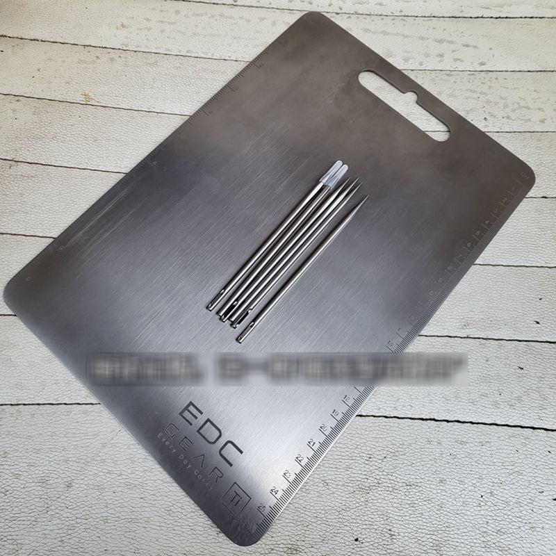 سميكة سبائك التيتانيوم قطع الم - مراجعة Camp Cutting Board وسعره